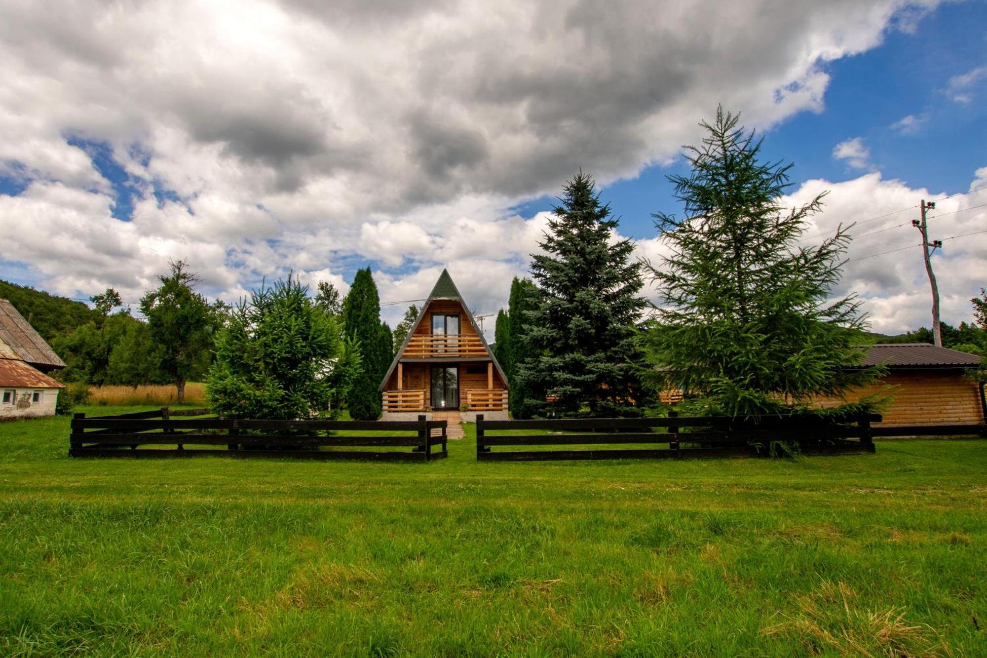 Chalet Velebitska Kuca Velika Plana Kültér fotó
